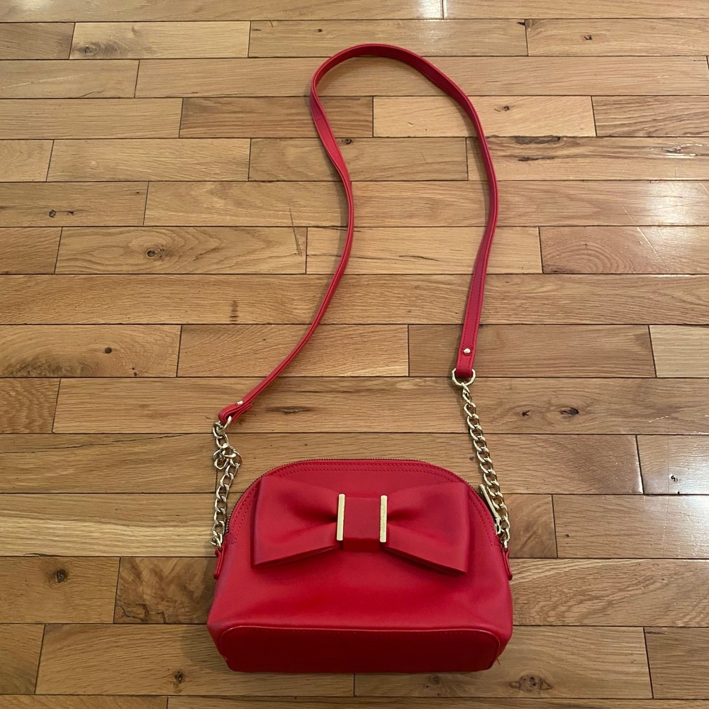 Betsey Johnson Red Bow Crossbody Bag Gold Chain Dome Purse Floral Lining